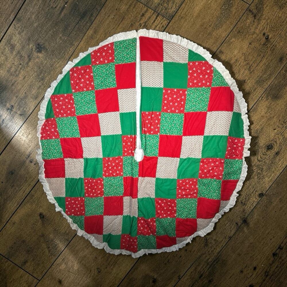 Vintage Hand Made Patchwork Country Quilt Style Christmas Tree Skirt 58x58”